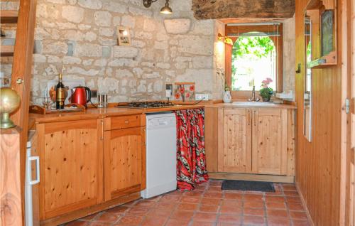 Pet Friendly Home In Montaut With Wifi