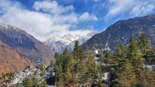 Langtang View Hotel & Lodge photo