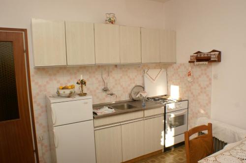 Apartments by the sea Rogoznica - 4313 - main image