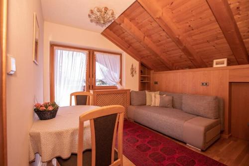  Mayr Apartments in Plaus