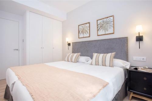 Apartment with Balcony image 1