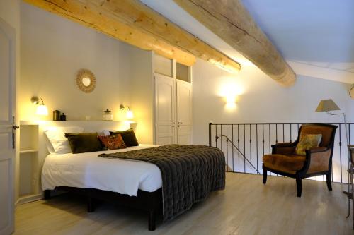Domaine Le Bois Des Dames in Chantemerle-les-Grignan