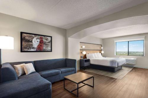 AmericInn by Wyndham Rapid City - image 5