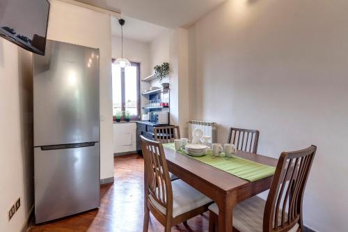 Two-Bedroom Apartment image 5