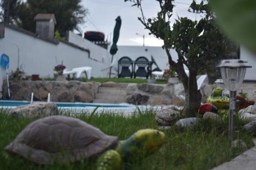 Casa con piscina al lado del mar en Viladesuso