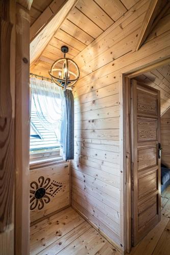 Buitenkant, Domki Gorskie Janosik, Kwicol i Pyzdra Jacuzzi, Sauna in Bialy Dunajec