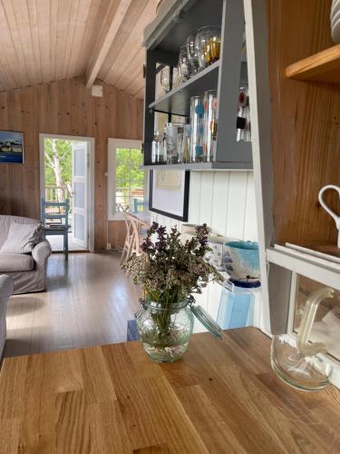 Idyllic Cabin in Lillesand fantastic ocean view