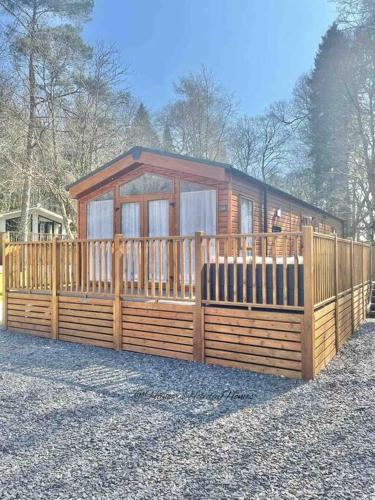 Hartland Lodge - White Cross Bay Holiday Park 5