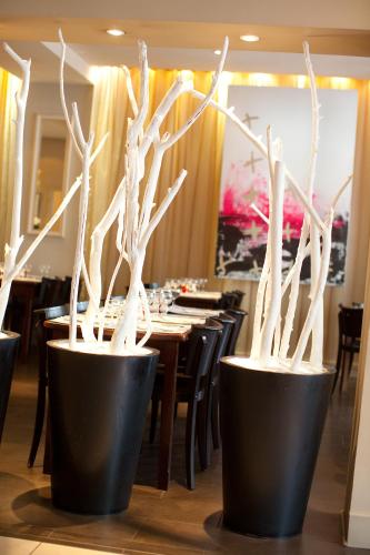 Hotel Les Negociants - image 11