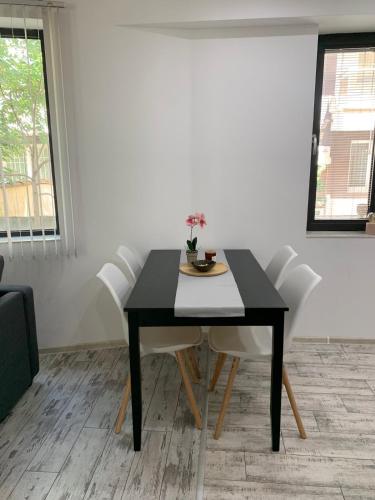 Nordic Style Apartment with Parking place, Sofia (foto 8)