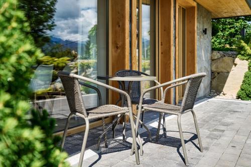 Apartment with Balcony, Fireplace and Mountain View image 10