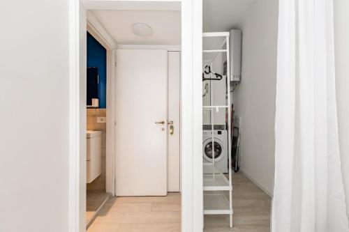 GuestHost - Bright Apt 600mt from Viale Zara!, Mailand (Foto 11)