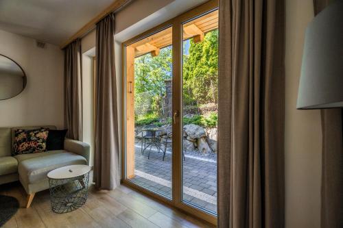 Two-Bedroom Apartment with Balcony image 2