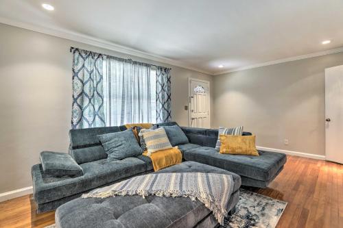 Decatur Home with Yard about 9 Mi to Downtown Atlanta! in Decatur, USA