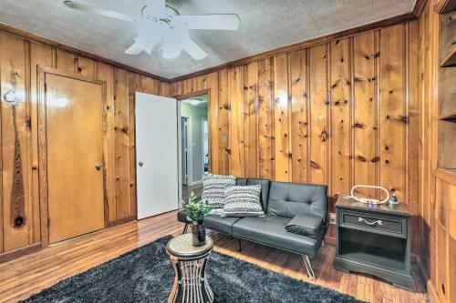 Decatur Home with Yard about 9 Mi to Downtown Atlanta! in Decatur, USA