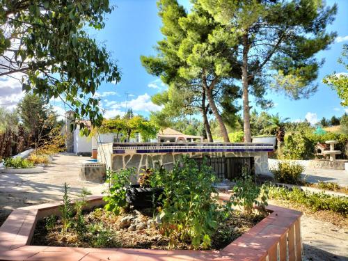 Casa de campo con piscina y barbacoa