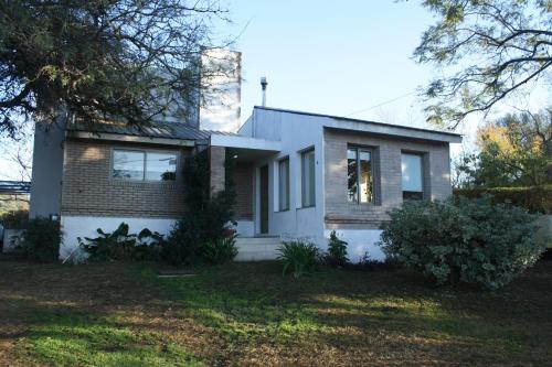 Ieeja, Piccolina, casa en las sierras de Cba. in Unquillo