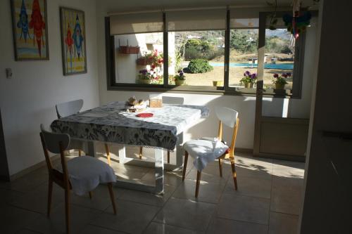 Skats, Piccolina, casa en las sierras de Cba. in Unquillo