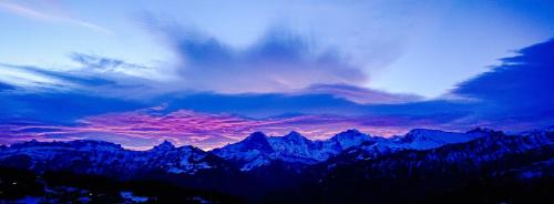 Känzeli - Ferienwohnung mit Traumaussicht (Kanzeli - Ferienwohnung mit Traumaussicht) in เบอาเท็นแบร์ค