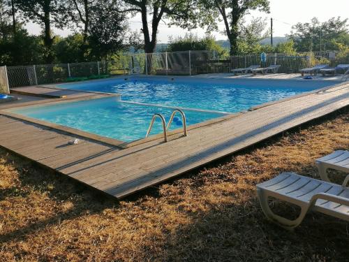 3-Gîte 4 personnes avec piscine - Location saisonnière - Saint-Aubin-de-Nabirat
