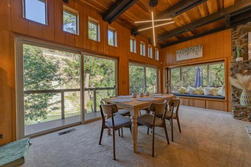 Fisher's River Bar- Private Beach Access