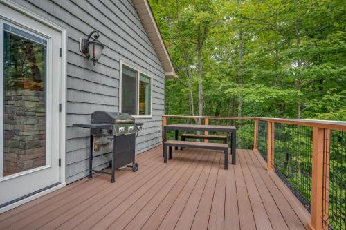 Lakeshore View Cottage