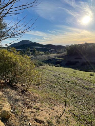 Yurt Escape with Amazing Country Views