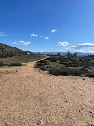 Yurt Escape with Amazing Country Views