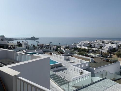 384144158 The George Hotel Mykonos
