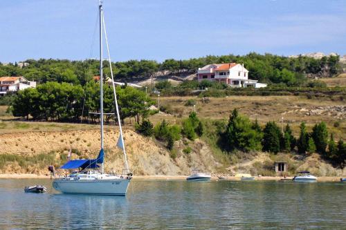  Family friendly seaside apartments Vlasici, Pag - 4319 in Vlašići