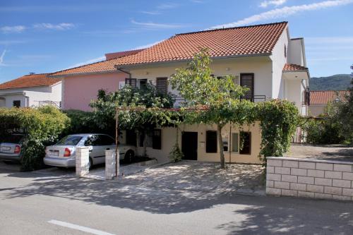 Apartment Stari Grad 5724b - Location saisonnière - Stari Grad
