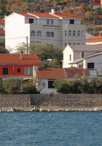 Apartments by the sea Vinjerac, Zadar - 5811 - Vinjerac