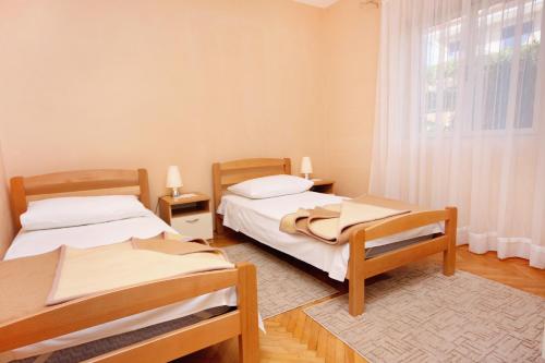 Apartments with a parking space Stari Grad Hvar - 5730 - image 10