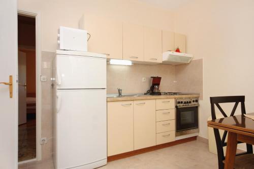 Apartments with a parking space Stari Grad Hvar - 5730 - image 6