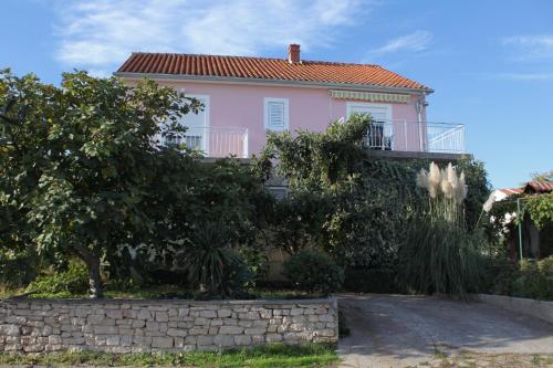  Apartments by the sea Tkon, Pasman - 5826 in Tkon