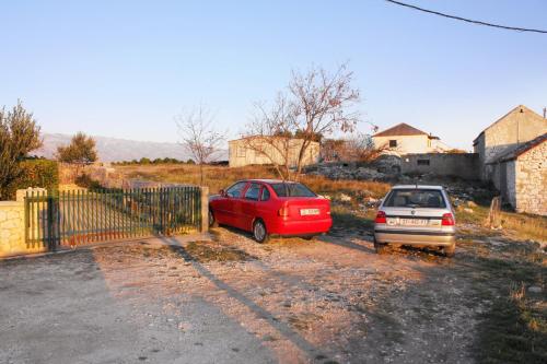 Apartments with a parking space Rtina - Stosici Zadar - 5881 - image 3