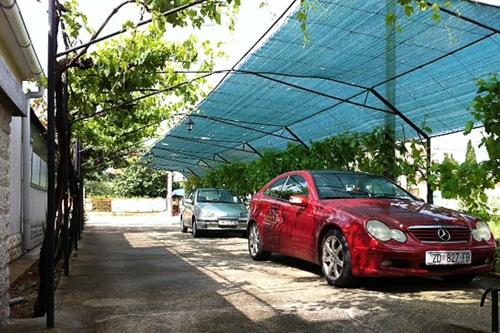 Apartments and rooms with a swimming pool Sukosan Zadar - 5906 - image 4