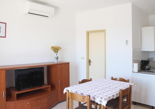 Apartment Hvar 5687c - main image