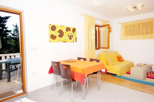 Studio with Terrace image 3