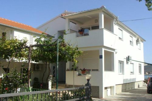  Apartments by the sea Sukosan, Zadar - 5819 in Sukošan