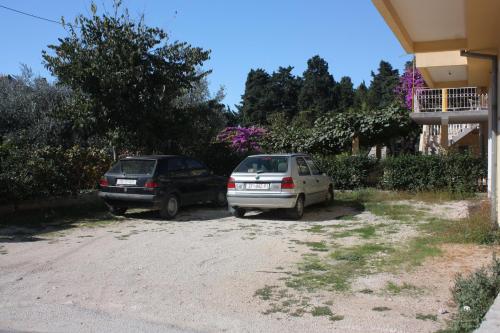 Apartments with a parking space Bibinje Zadar - 5761 - image 6