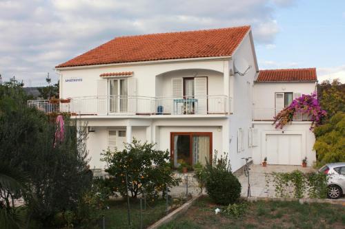  Apartments by the sea Sukosan, Zadar - 5863 in Sukošan