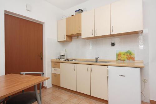 Apartments with a parking space Bibinje Zadar - 5753 - main image