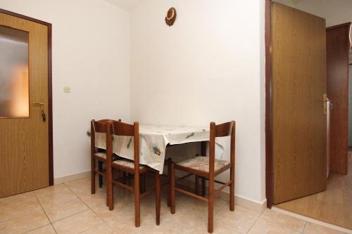 Apartments by the sea Kneza Korcula - 4342 - image 13