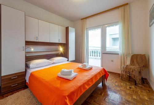Family friendly seaside apartments Kozino, Zadar - 5749 in Kozino