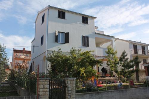 Apartments with a parking space Biograd na Moru Biograd - 5847 - image 9