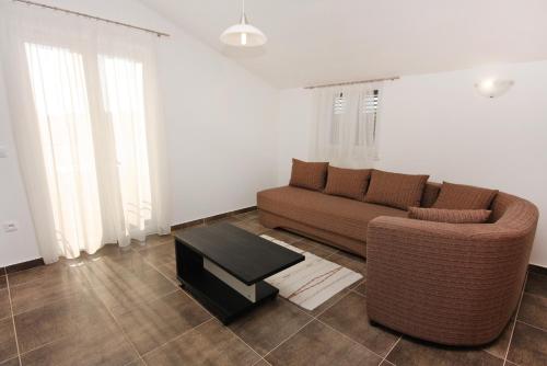 Apartments with a parking space Biograd na Moru Biograd - 5847 - image 10