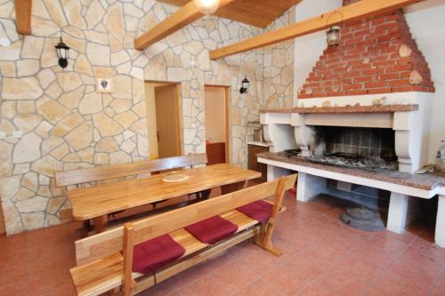 Studio with Terrace image 3