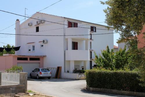  Apartments with a parking space Zadar - Diklo, Zadar - 5908 in Zadar