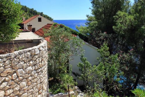  Seaside secluded apartments Cove Bratinja Luka, Korcula - 4434 in Žrnovo
